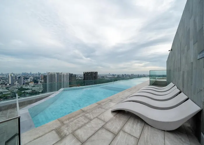 Near Bts And Mrtl High-floor L Chatuchak Market 公寓 曼谷