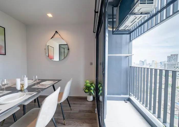 Near Bts And Mrtl High-floor L Chatuchak Market 曼谷