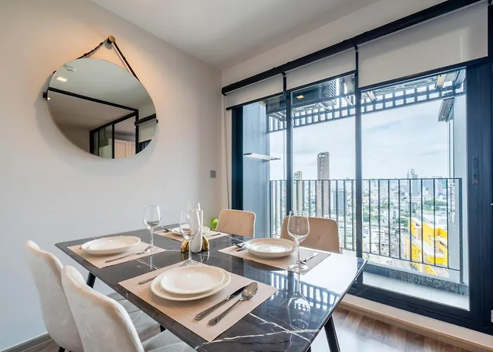 Near Bts And Mrtl High-floor L Chatuchak Market * 曼谷