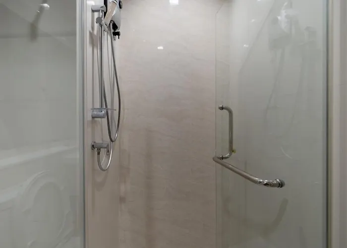 Near Bts And Mrtl High-floor L Chatuchak Market