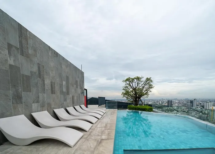 Near Bts And Mrtl High-floor L Chatuchak Market *