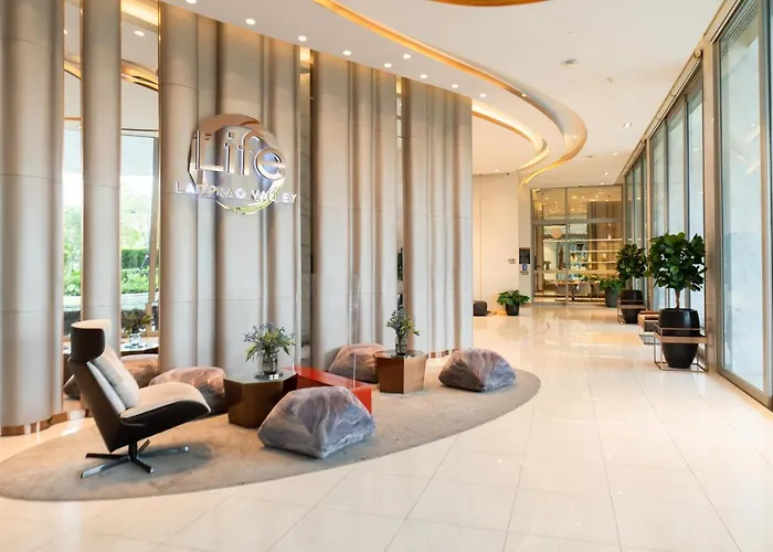 Near Bts And Mrtl High-floor L Chatuchak Market * 曼谷