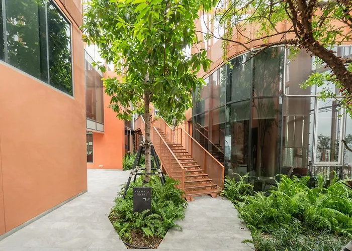 Near Bts And Mrtl High-floor L Chatuchak Market *